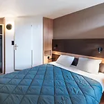 Hotell Premiere Classe Lyon Sud - Sur Rhone
