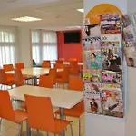 Premiere Classe Lyon Sud - Sur Rhone Hotell