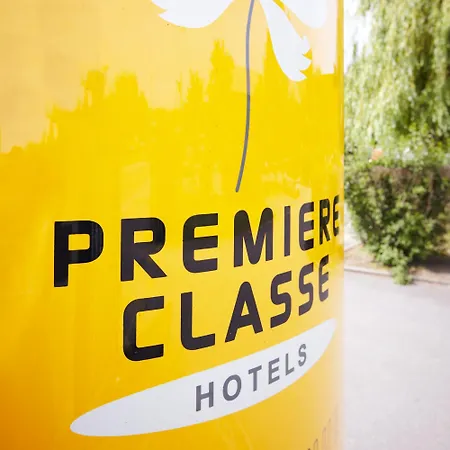 Premiere Classe Lyon Sud - Sur Rhone
