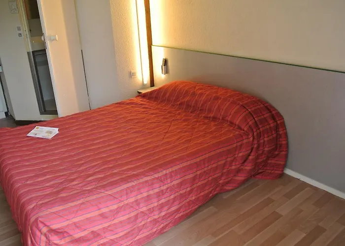 Premiere Classe Lyon Sud - Sur Rhone فندق 3*