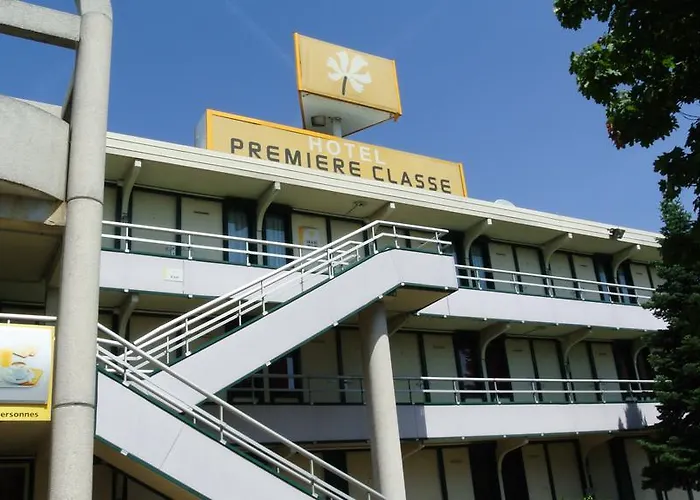 Premiere Classe Lyon Sud - Sur Rhone