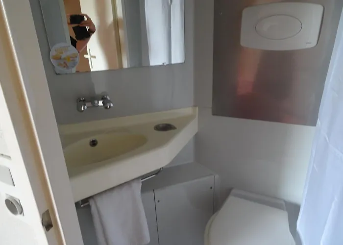 فندق Premiere Classe Lyon Sud - Sur Rhone 3*