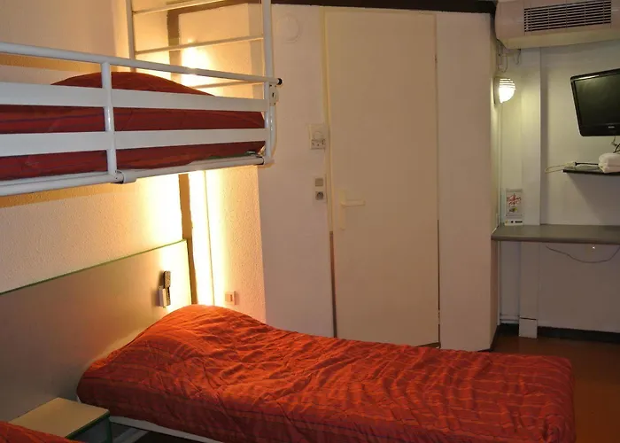 Premiere Classe Lyon Sud - Sur Rhone فندق