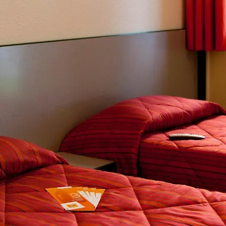 Hotel Premiere Classe Lyon Sud - Sur Rhone 3*