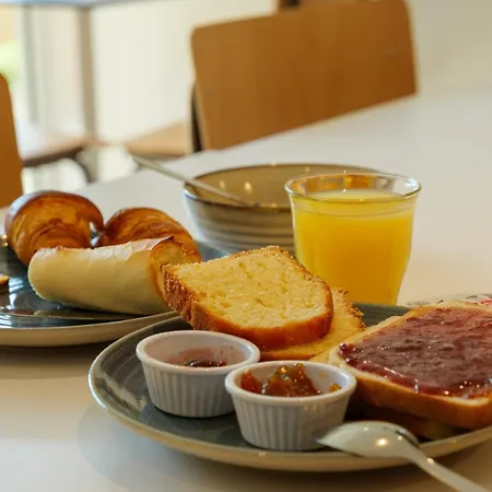 Premiere Classe Lyon Sud - Sur Rhône Hotel Chasse-sur-Rhône