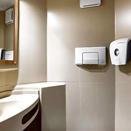 Premiere Classe Lyon Sud - Sur Rhône Hotel 3*