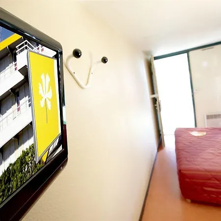 Premiere Classe Lyon Sud - Sur Rhone