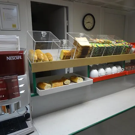 Premiere Classe Lyon Sud - Sur Rhone Hotel 3*