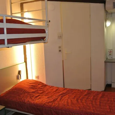 Premiere Classe Lyon Sud - Sur Rhône Hotel