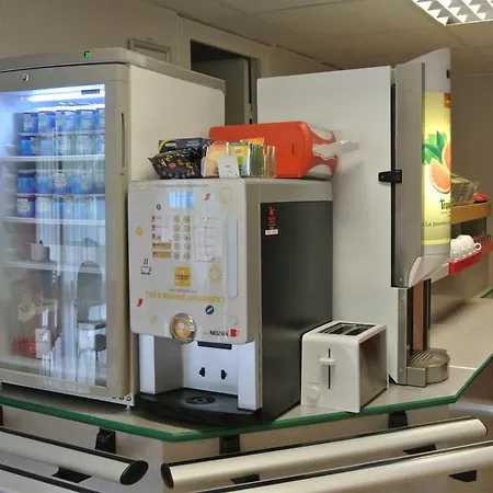 Hotel Premiere Classe Lyon Sud - Sur Rhone 3*